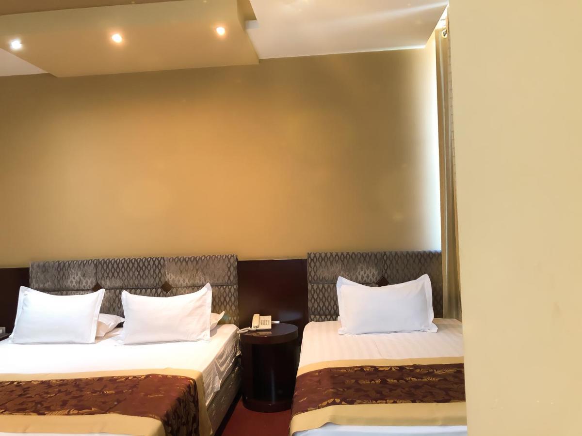 Hotel Kompleksi Arifi Shkoder Bagian luar foto