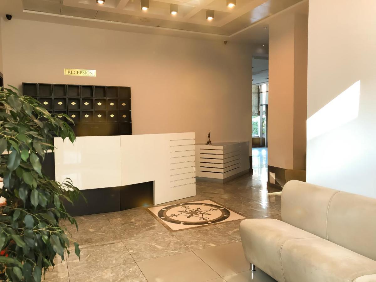 Hotel Kompleksi Arifi Shkoder Bagian luar foto