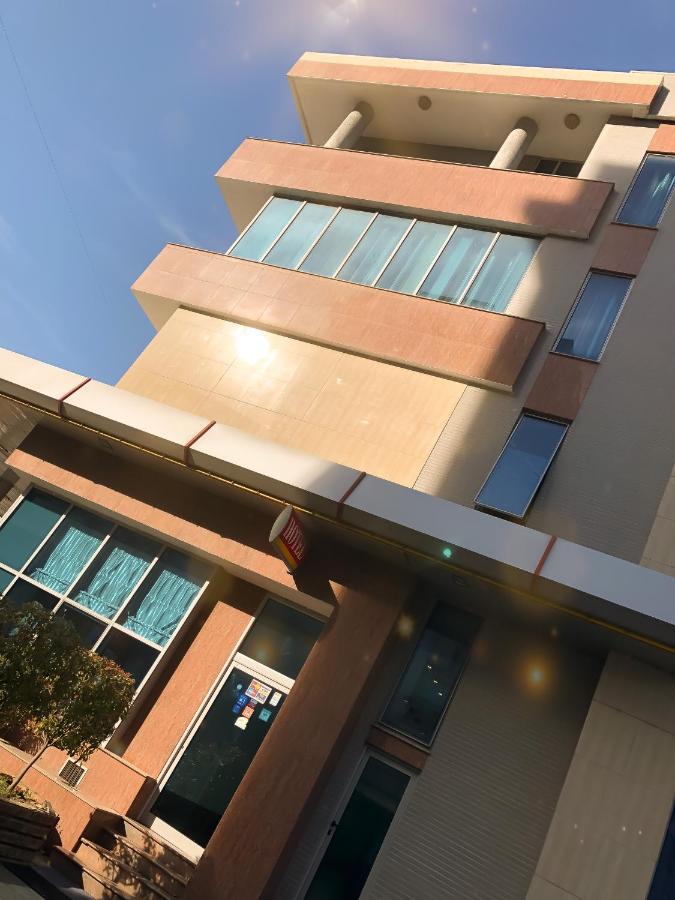 Hotel Kompleksi Arifi Shkoder Bagian luar foto