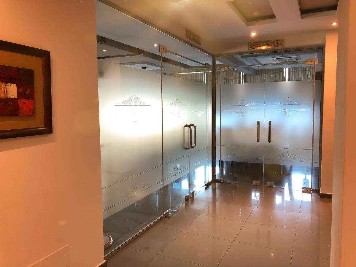 Hotel Kompleksi Arifi Shkoder Bagian luar foto