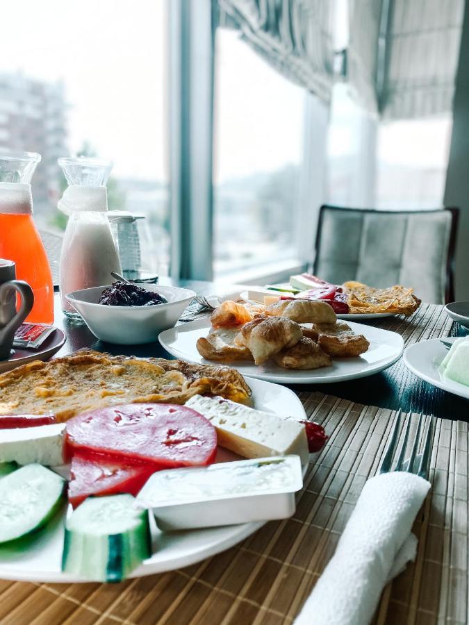 Hotel Kompleksi Arifi Shkoder Bagian luar foto