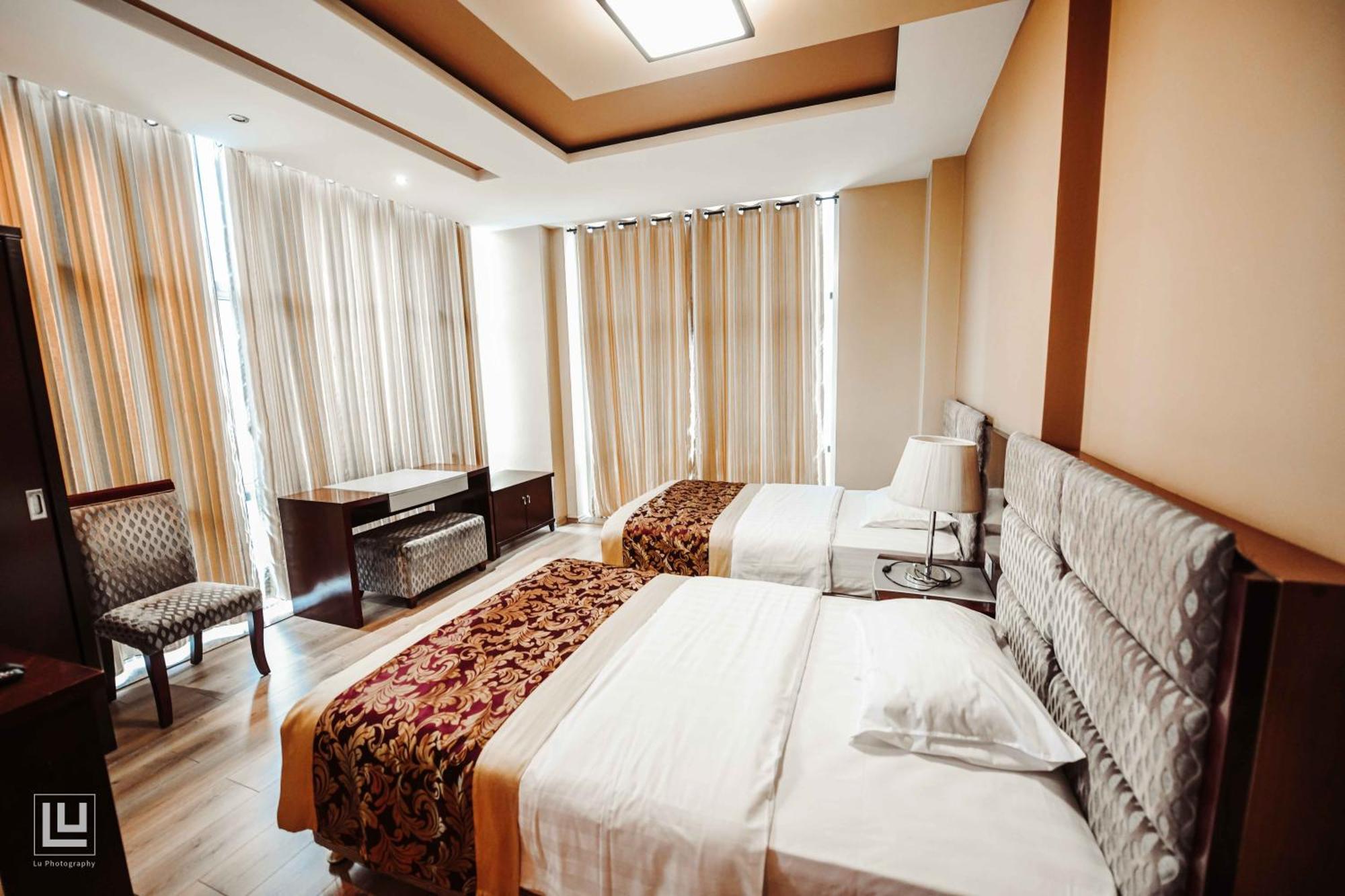 Hotel Kompleksi Arifi Shkoder Bagian luar foto