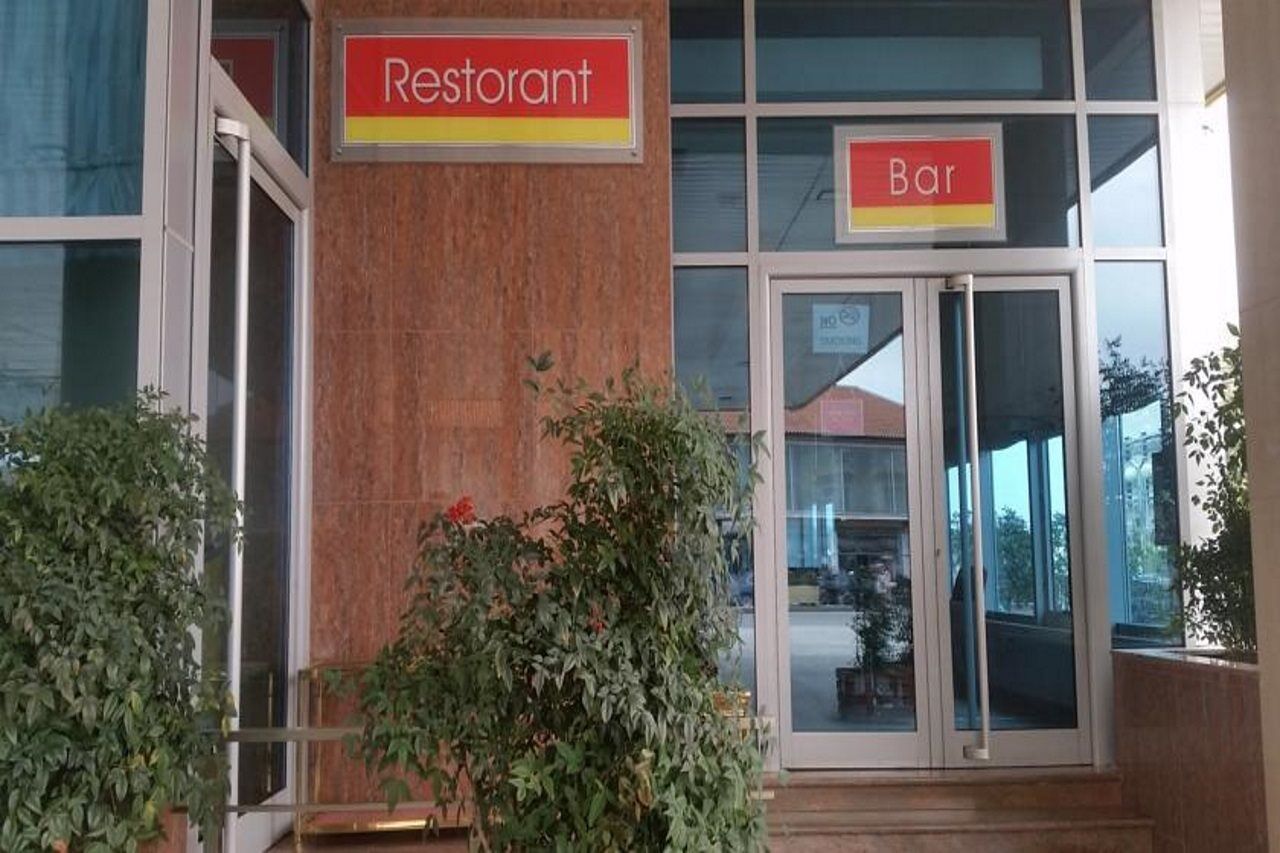 Hotel Kompleksi Arifi Shkoder Bagian luar foto